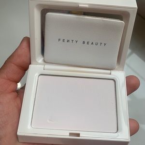 Fenty beauty  powder